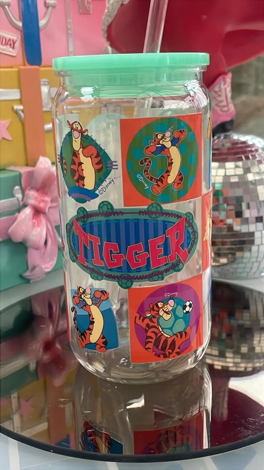 TIGGER, Winnie the Pooh